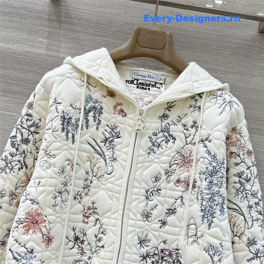 D10r white floral embroidered quilted hooded jacket