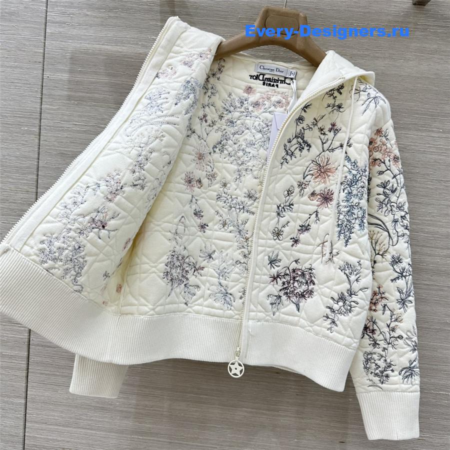 D10r white floral embroidered quilted hooded jacket