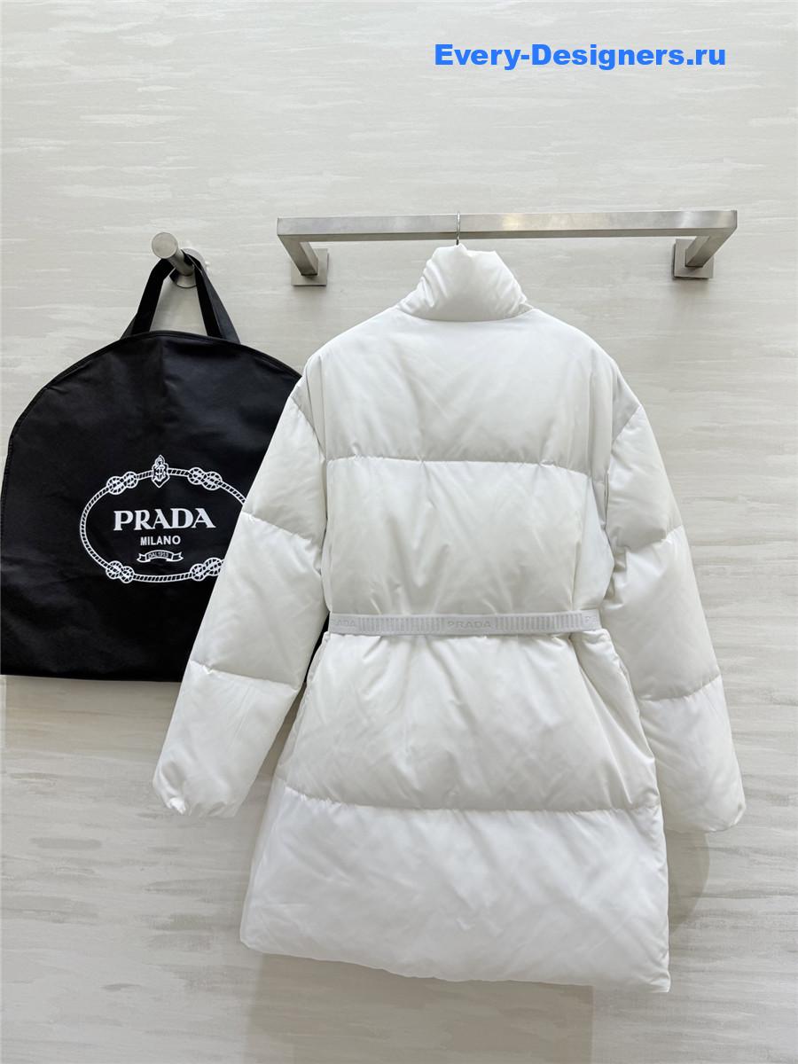 Pra*a white down jacket