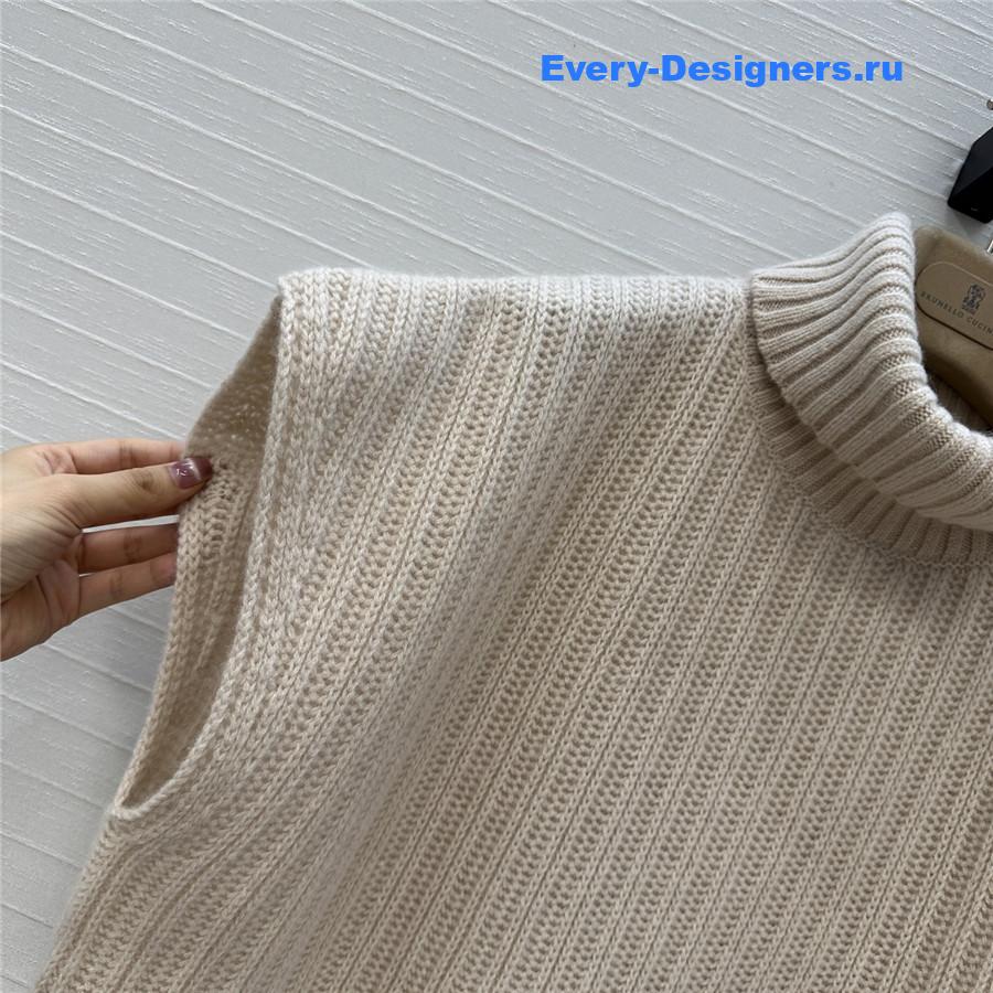 BC High-Neck Ribbed Cashmere Cape Vest