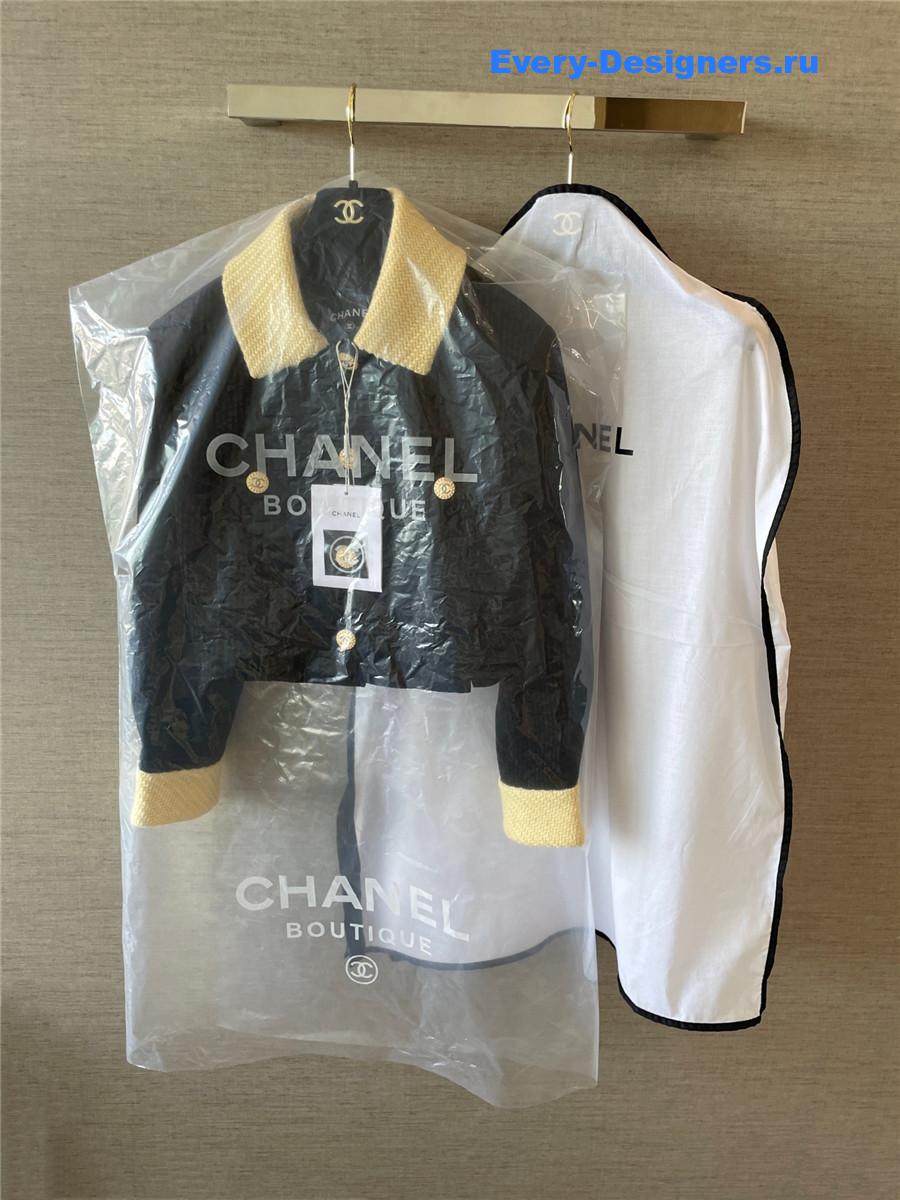 Ch**el coco button velvet tweed cropped jacket