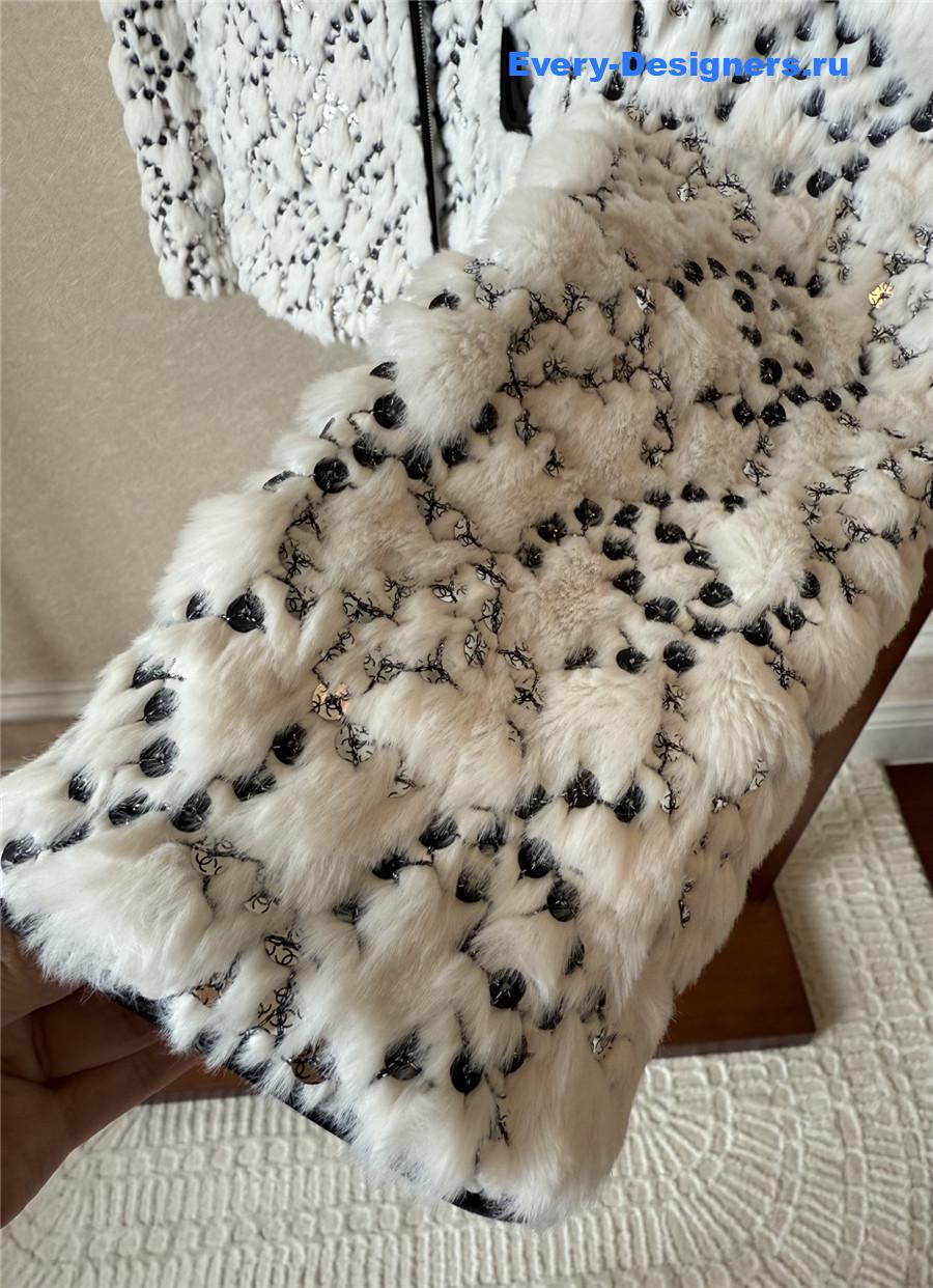 Ch**el white/black mixed fibers & sequins jacket