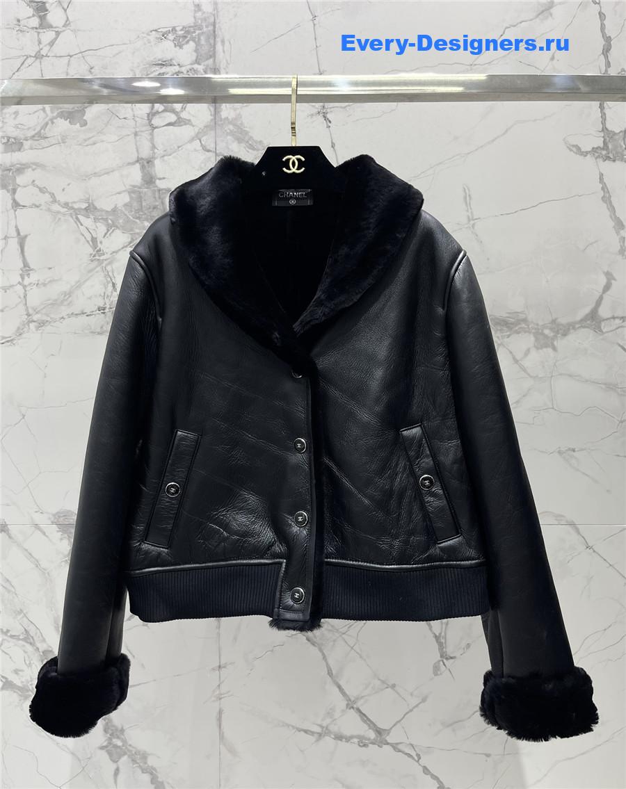 Ch**el black shearling lambskin blouson