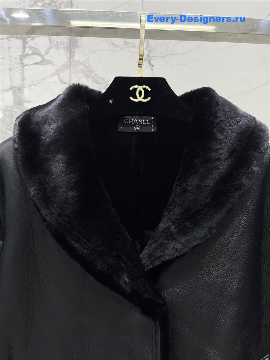 Ch**el black shearling lambskin blouson