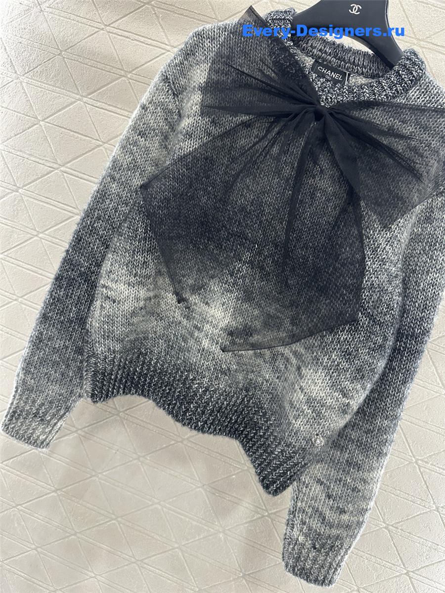 Ch**el large black bow knit sweater