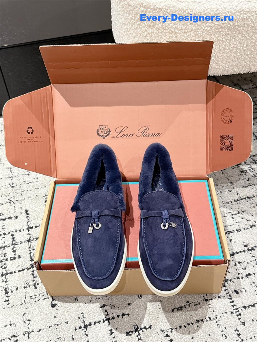L0r0 P1ana blue shearling-trim suede loafers
